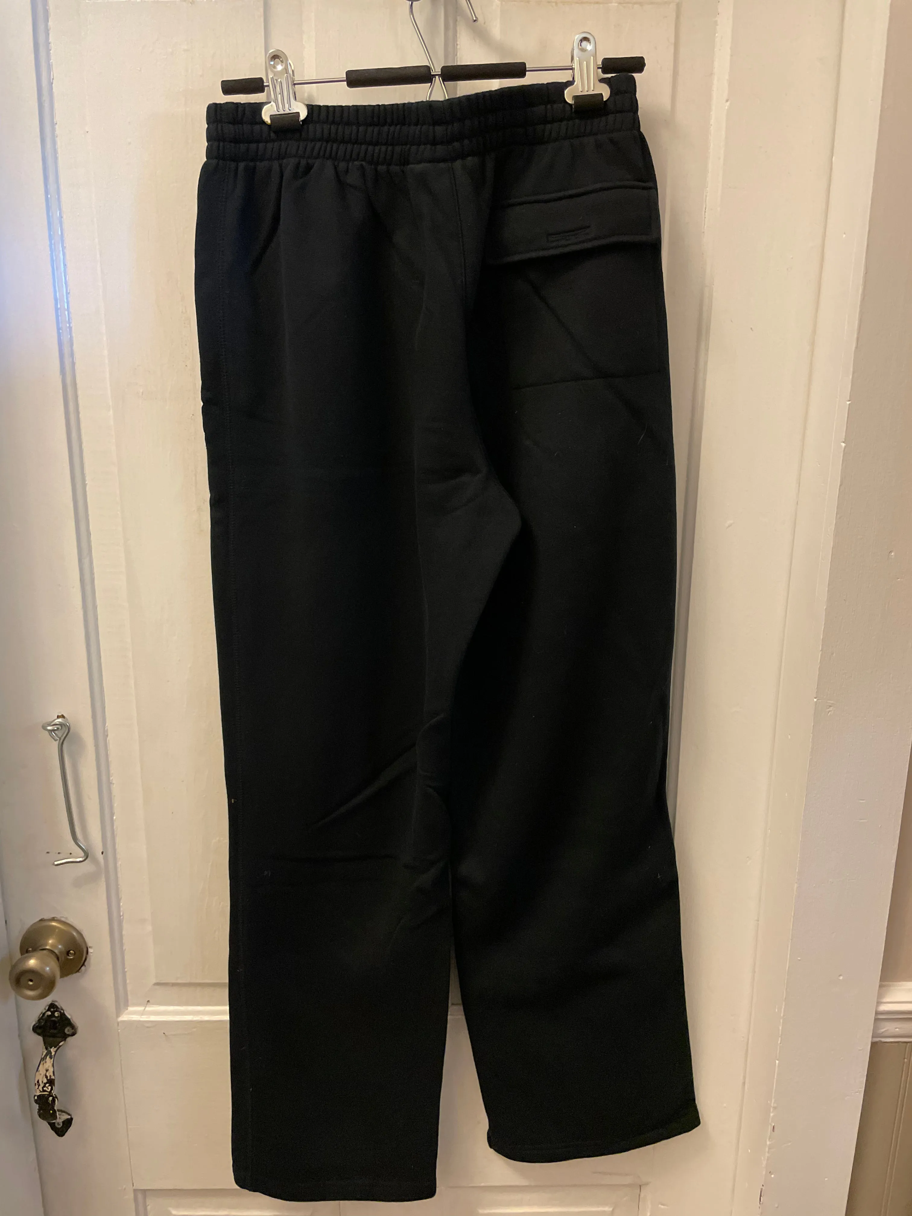 € Mens Medium PUMA Black Joggers Sweatpants Basketball Warm Up Pants Activeware Pockets