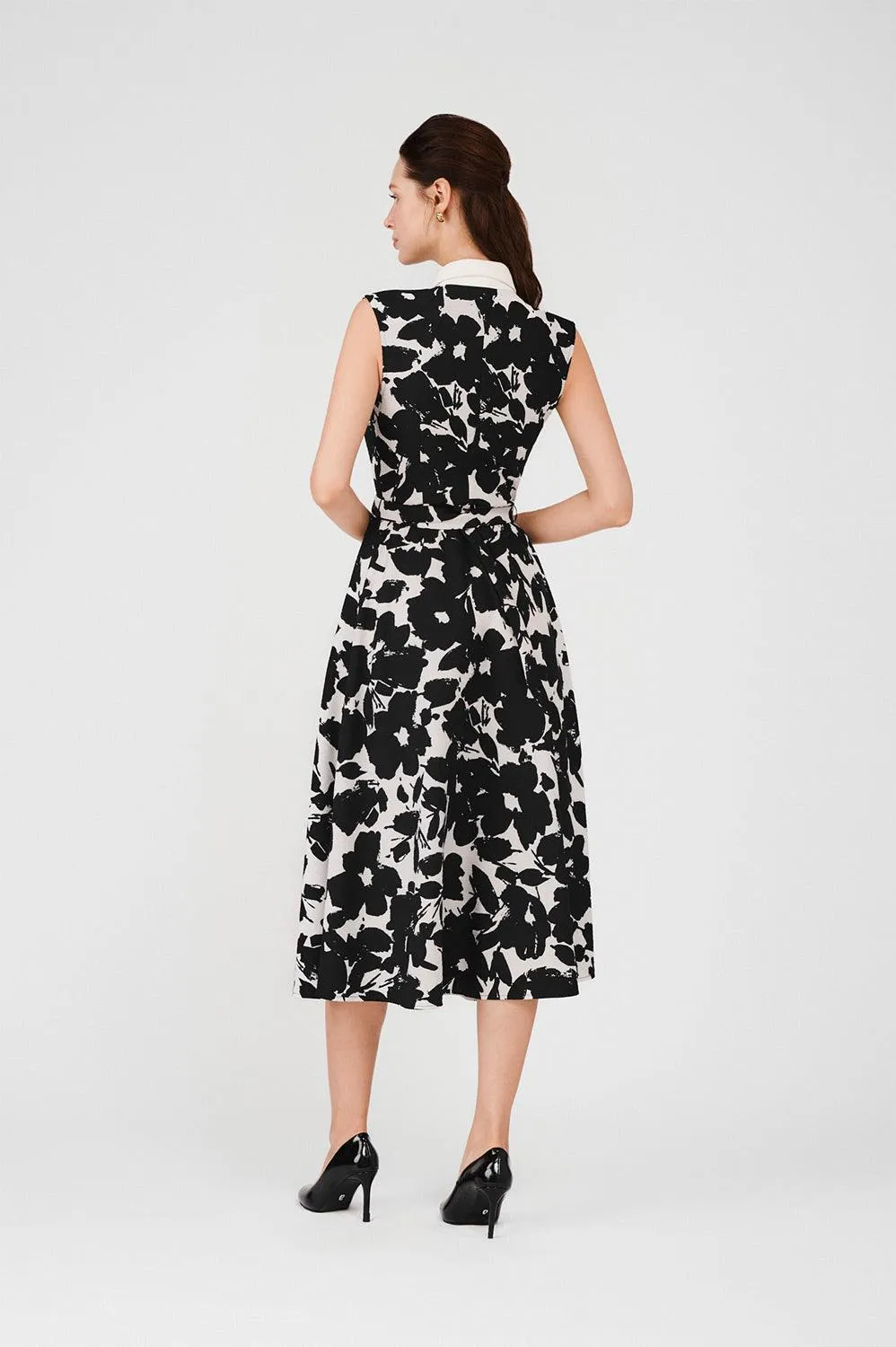 Ariyah A-line Single Breasted Poly Silk Midi Dress