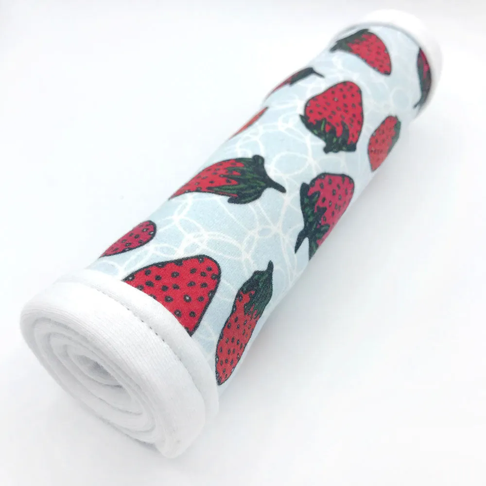 Bubbly Berries Burp Cloth - Organic Cotton