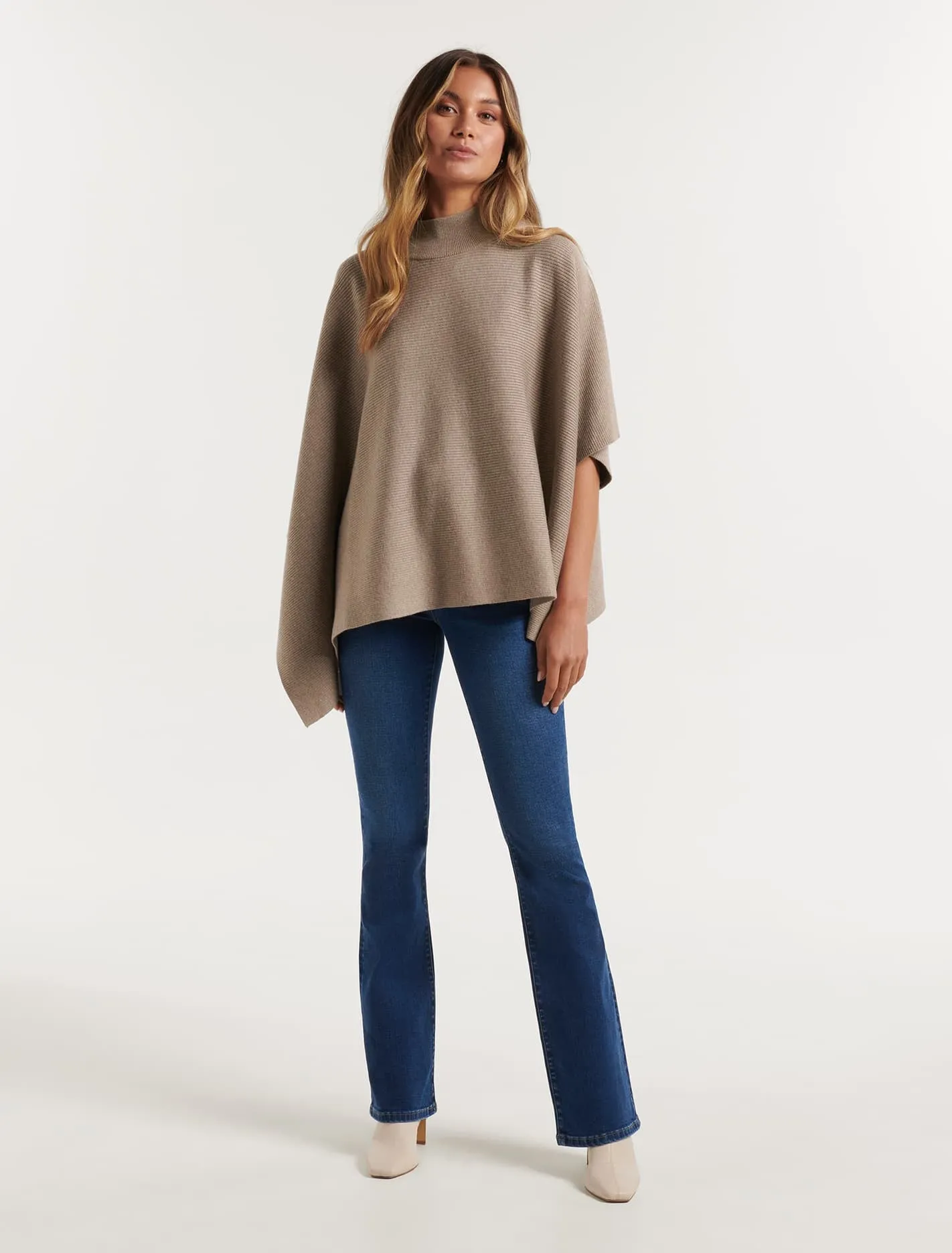 Cara Horizontal Rib Cape