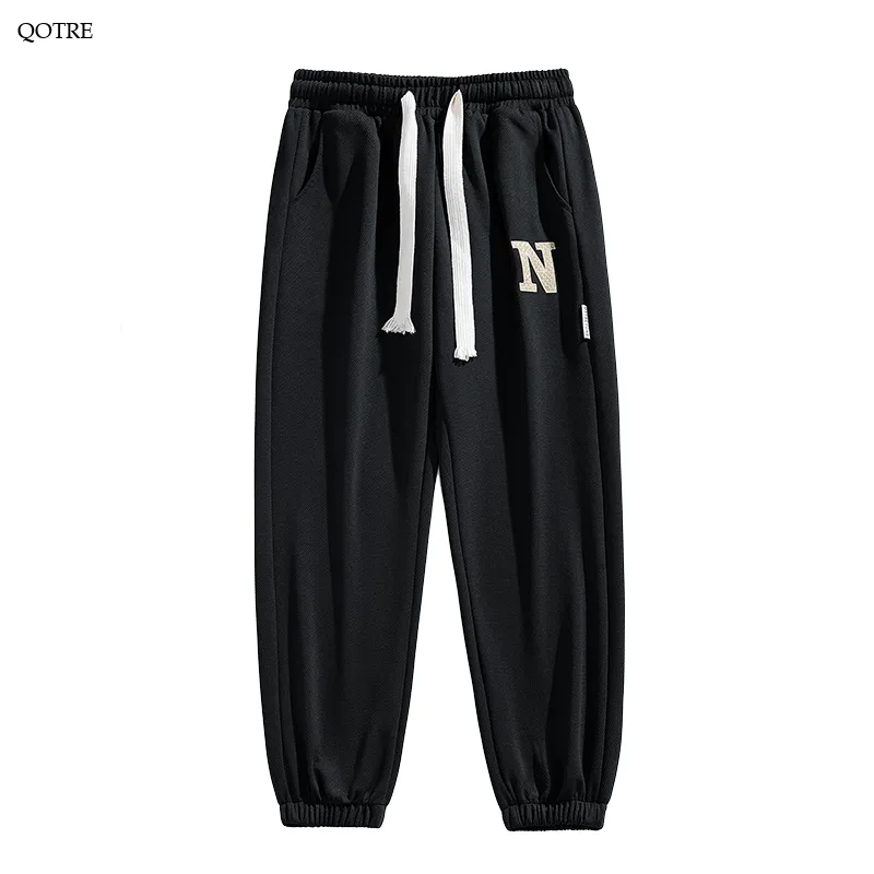 Casual Tapered Knitted Letter Sweatpant