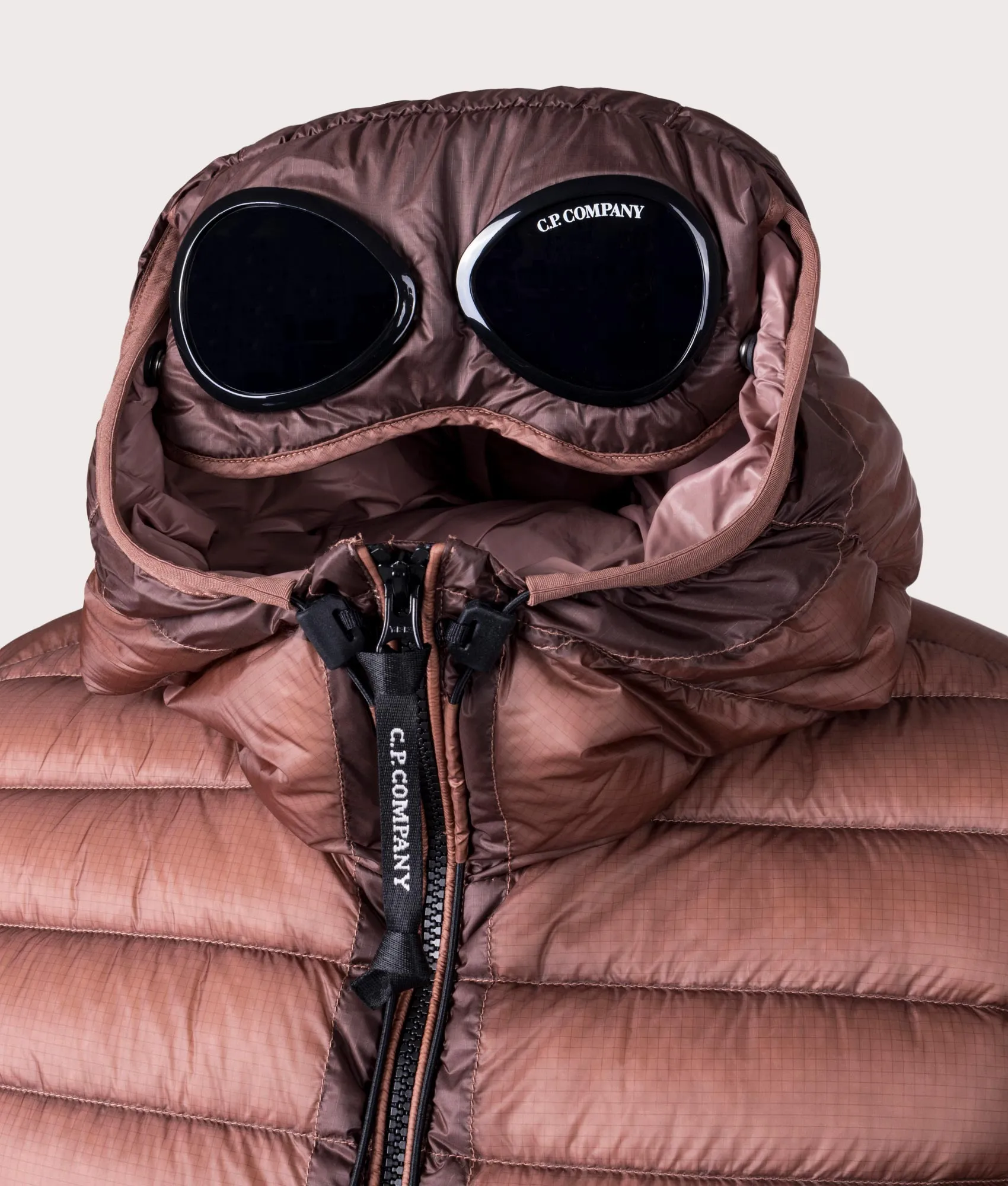 D.D. Shell Goggle Down Gilet