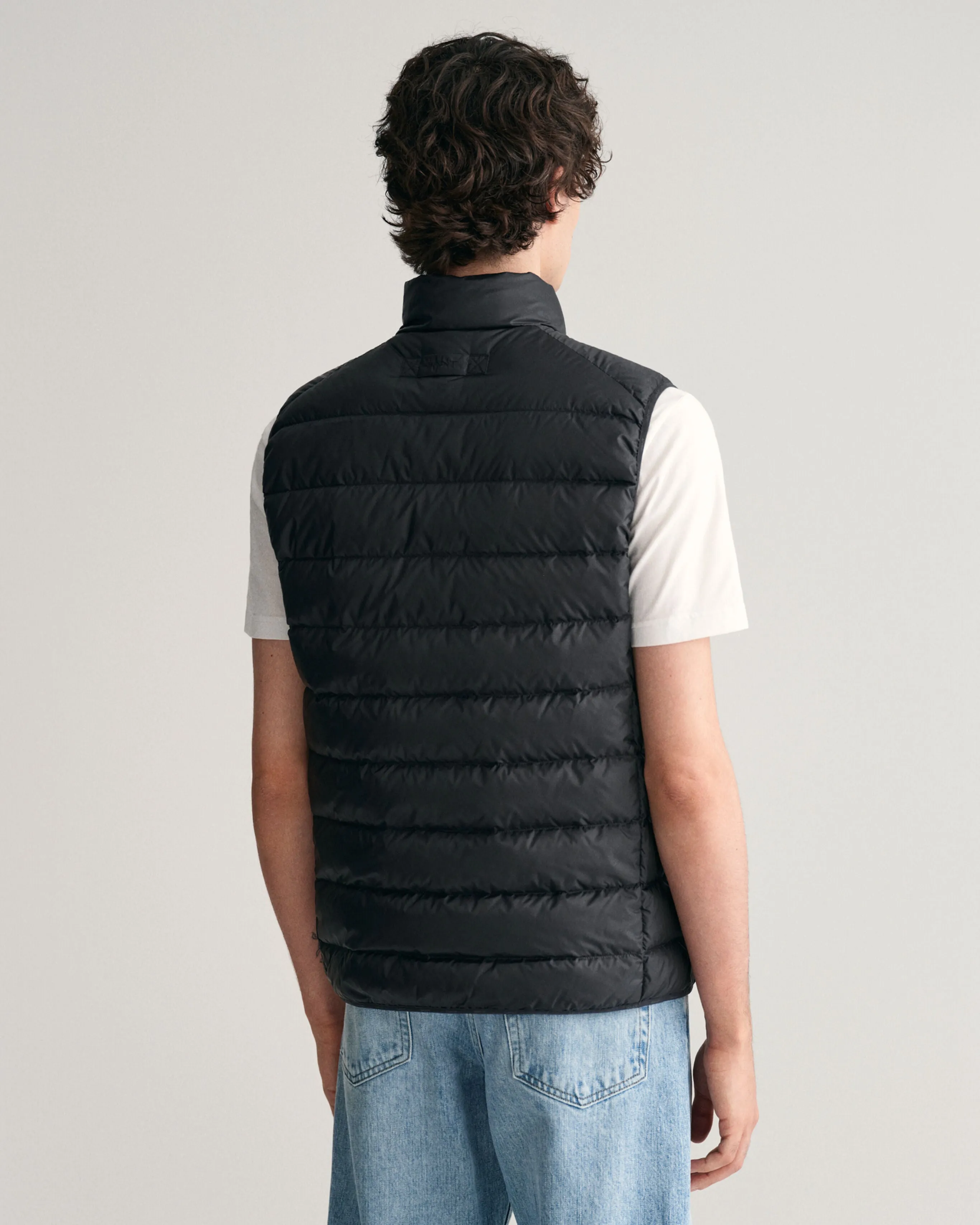 GANT - Light Down Gilet, Black (XL Only)