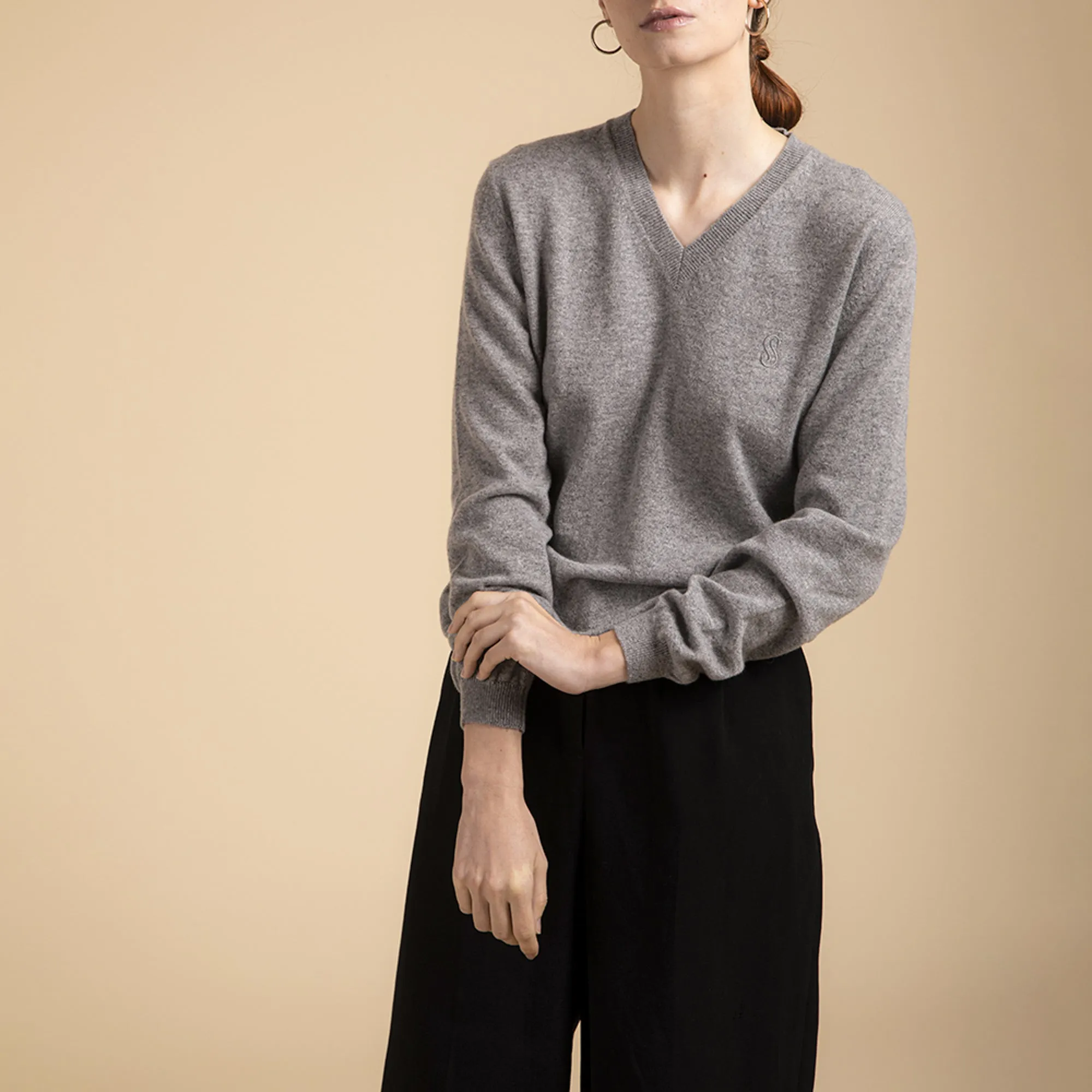 Grey cashmere sweater Woman