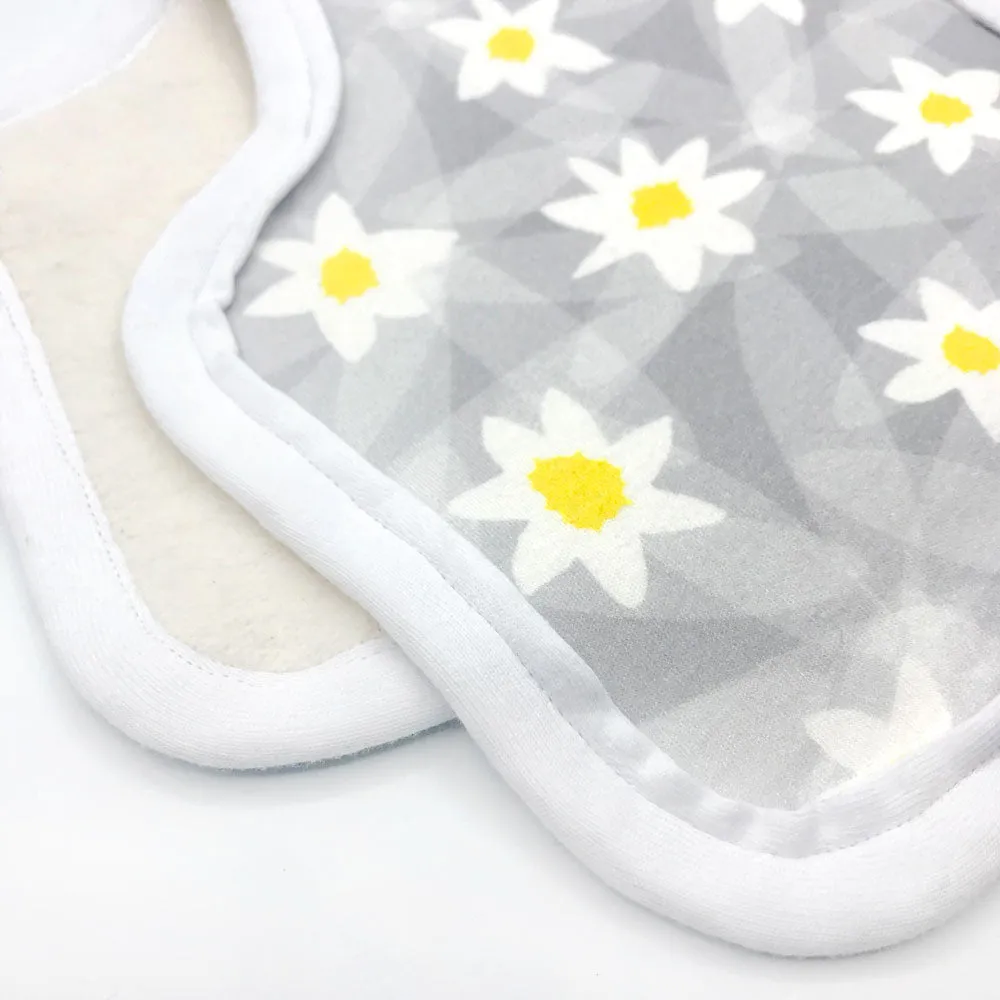 Lazy Daisy Burp Cloth - Organic Cotton