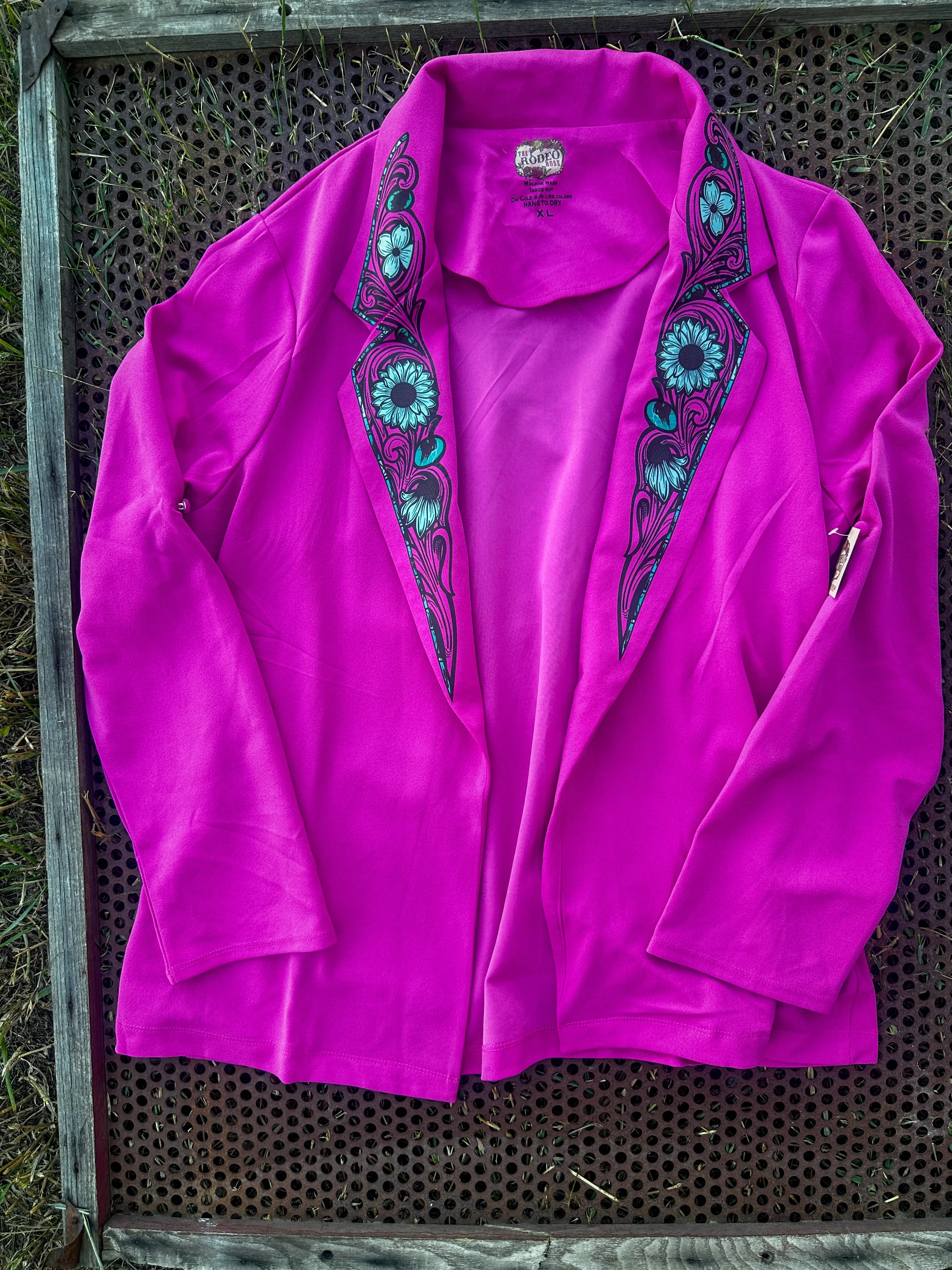 Plus size turquoise border blazer