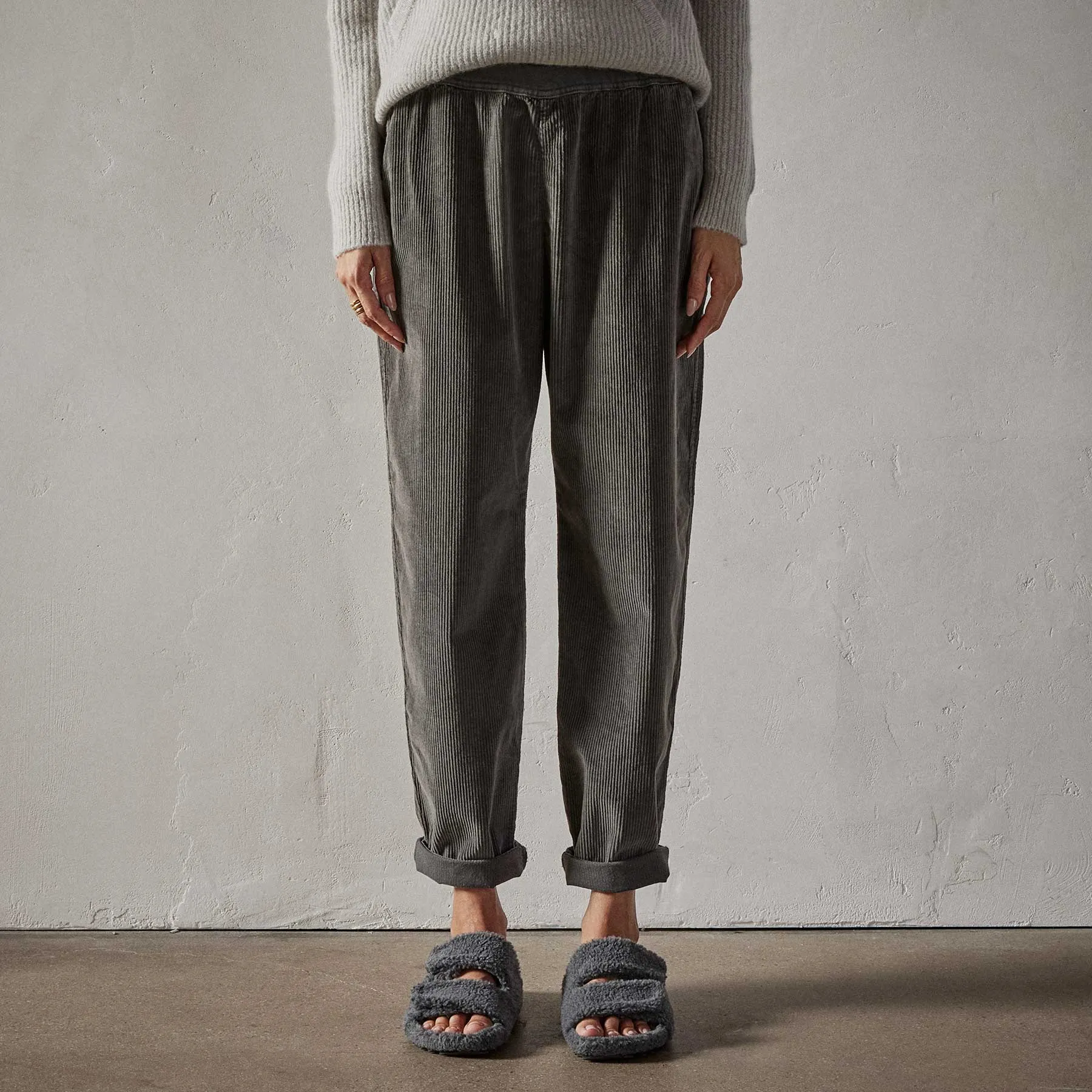 Relaxed Fit Corduroy Pant - Fin Pigment