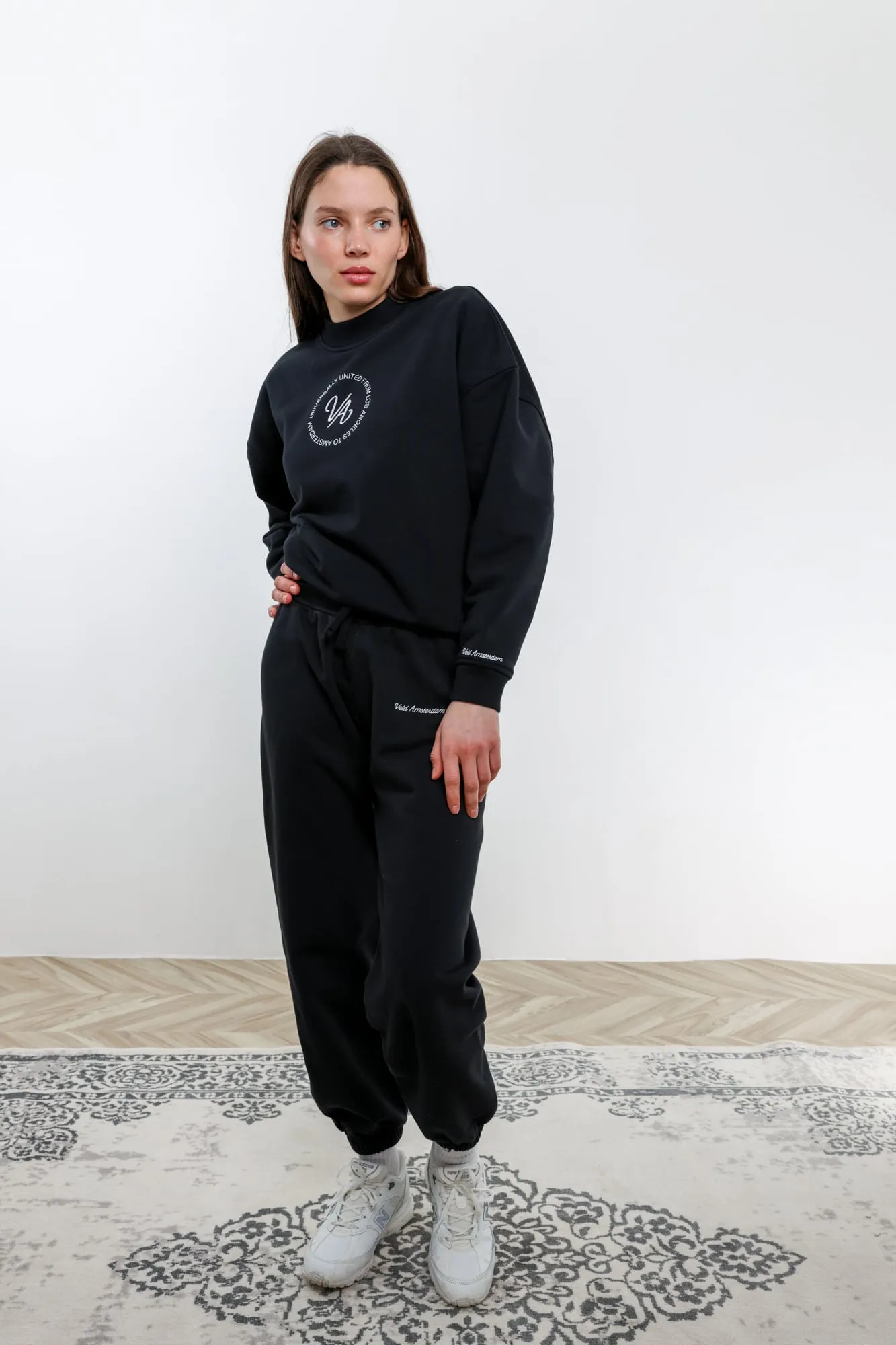 Veld VA Script Sweat Set Black