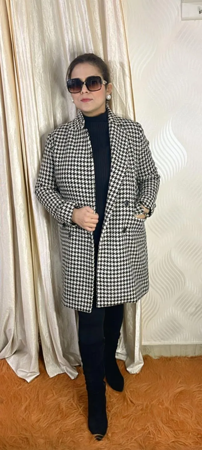 Winter coat ( mid length)