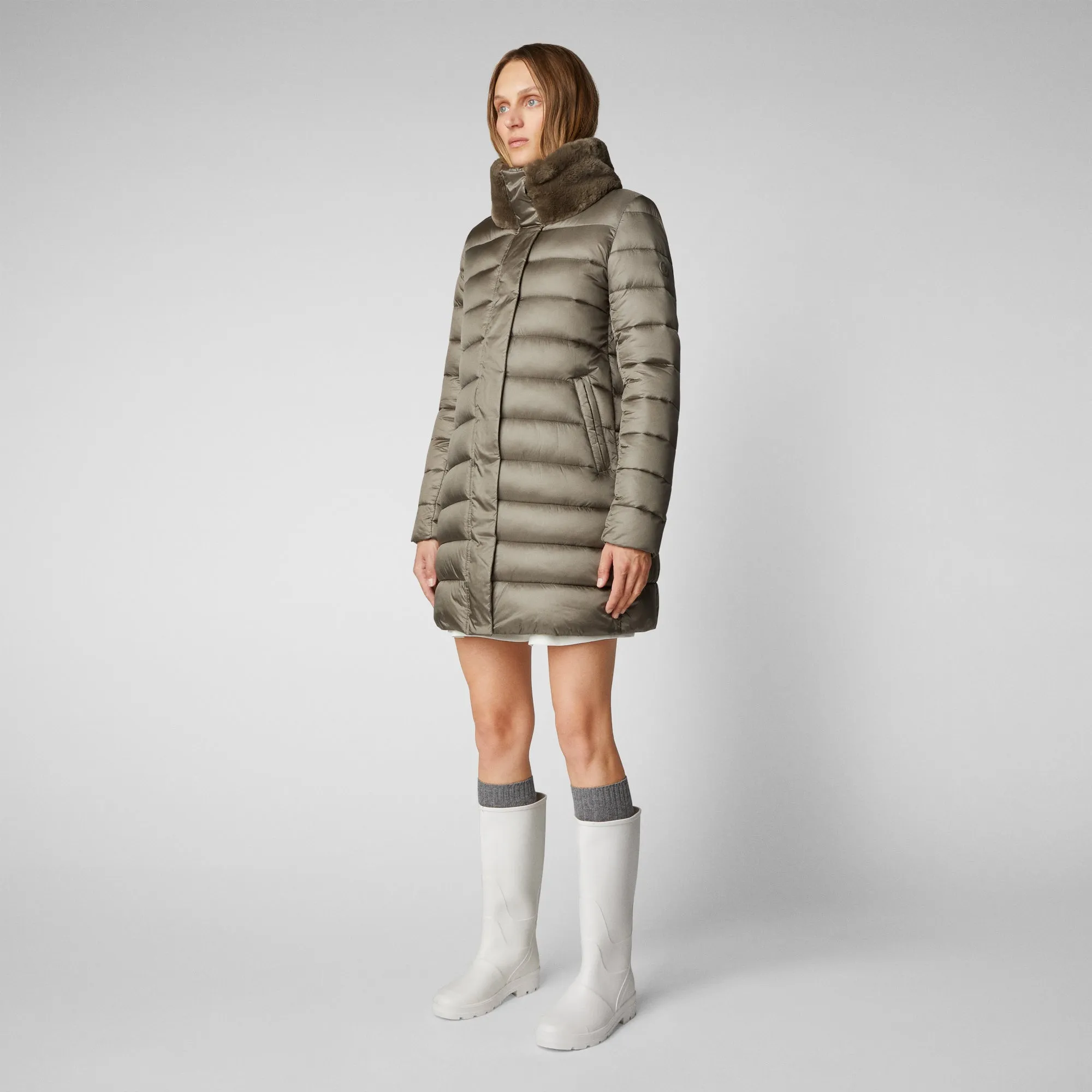 Women's Dalea Puffer Coat with Faux Fur Collar in Mud Grey