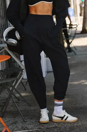 Women's Never Better Structured Sweatpant